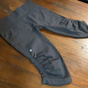 LULULEMON SEAMLESS LEGGINGS🍋